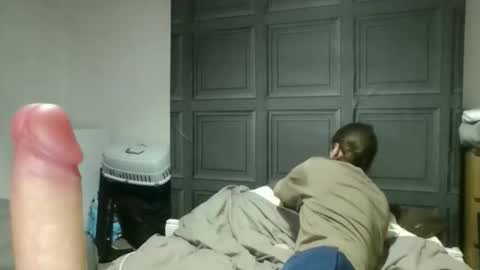 Snapshot of shaywoodtwink chatting on December 19, 7:10 pm Shay Edging online show from December 19, 7:10 pm