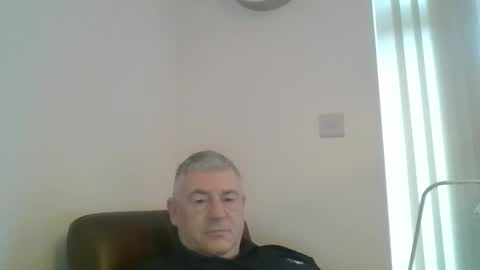 she52 online show from December 18, 8:09 am