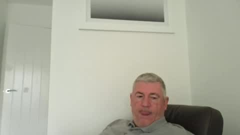 she52 online show from November 5, 8:58 am