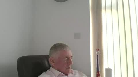 she52 online show from March 10, 1:38 pm