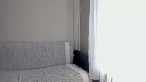 Snapshot of she_angell chatting on July 12, 4:36 am Anny online show from July 12, 4:36 am