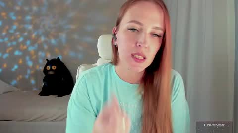 she_wolf1 online show from April 25, 8:28 am