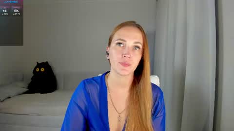 Snapshot of she_wolf1 chatting on June 15, 2:30 pm she_wolf1 online show from June 15, 2:30 pm