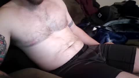 Snapshot of sheepydoggy45 chatting on October 29, 12:57 am sheepydoggy45 online show from October 29, 12:57 am