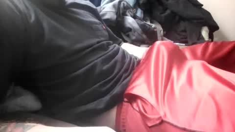 Snapshot of sheepydoggy45 chatting on December 14, 4:45 pm sheepydoggy45 online show from December 14, 4:45 pm