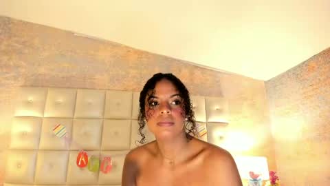 sheeylopez online show from April 20, 2:58 am