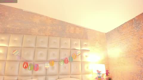 sheeylopez online show from April 22, 3:09 am