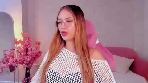 Amely online show from June 27, 9:14 am