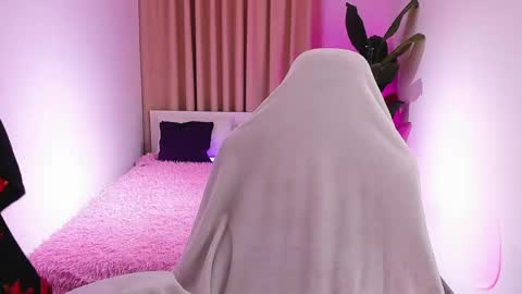 Sheila GMT 2 Tuesday Wednesday Friday Saturday Sunday- 8  5  online show from February 15, 4:47 am