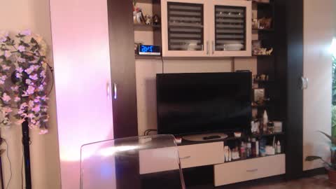 Sheila GMT 2 Tuesday Wednesday Friday Saturday Sunday- 8  5  online show from October 10, 4:44 am