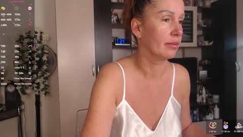 Sheila GMT 2 Tuesday Wednesday Friday Saturday Sunday- 8  5  online show from November 23, 4:56 am