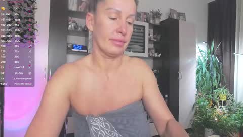 Sheila GMT 2 Tuesday Wednesday Friday Saturday Sunday- 8  5  online show from January 18, 4:49 am