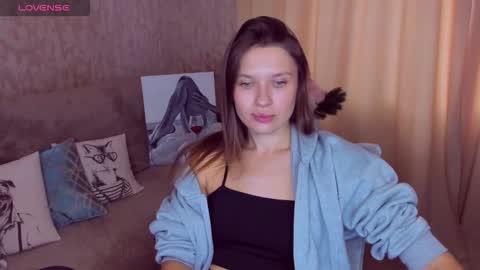 Alexis online show from November 19, 8:25 am