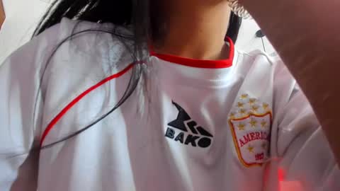 Snapshot of sheilly_brown chatting on October 19, 7:36 pm sheilly_brown online show from October 19, 7:36 pm