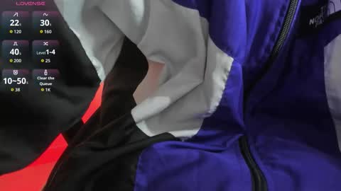 Snapshot of sheilly_brown chatting on October 29, 9:16 pm sheilly_brown online show from October 29, 9:16 pm