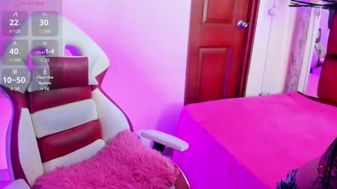 Snapshot of sheilly_brown chatting on November 1, 7:38 pm sheilly_brown online show from November 1, 7:38 pm