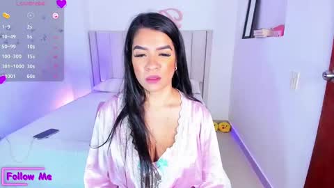 Snapshot of sheirysex chatting on December 22, 5:12 am Danna online show from December 22, 5:12 am