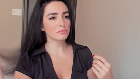 sheisallthat online show from September 29, 8:02 pm