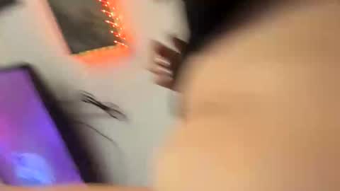 shelbsss17 online show from March 31, 10:32 pm