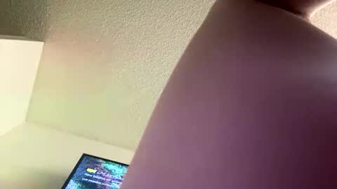 shelbsss17 online show from April 7, 2:06 pm