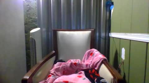 Red online show from February 18, 4:08 am