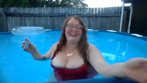 Red online show from July 11, 12:24 am
