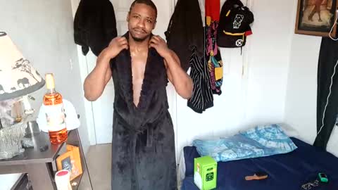 King-shelb online show from March 3, 4:56 pm