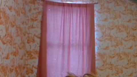 Erika online show from March 15, 6:25 pm