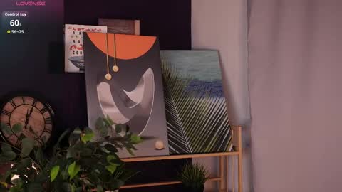 Sofia online show from October 6, 3:59 am