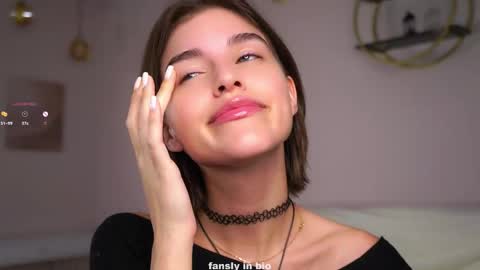 Snapshot of shelleyharn chatting on November 3, 1:08 am Alex online show from November 3, 1:08 am