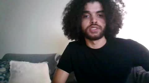 Snapshot of shenanig00n chatting on December 5, 2:09 am dl shenanigoon online show from December 5, 2:09 am