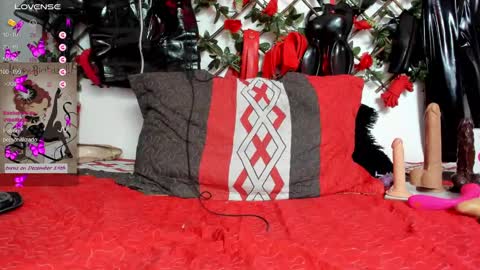  anyela7773 online show from December 17, 1:38 pm