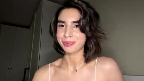 Snapshot of sheryllmafua chatting on May 11, 2:45 pm Amy online show from May 11, 2:45 pm