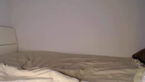 Peach  online show from April 24, 8:55 pm