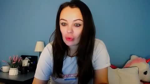 Vikki online show from October 30, 11:11 am