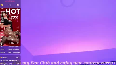 Snapshot of sheyla_hills_ chatting on July 19, 3:49 pm Sheyla online show from July 19, 3:49 pm