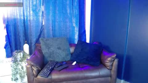 Snapshot of shiara_blake chatting on September 25, 2:21 pm Melissa online show from September 25, 2:21 pm