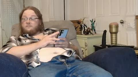 Snapshot of shifty885 chatting on June 14, 11:18 pm shifty885 online show from June 14, 11:18 pm