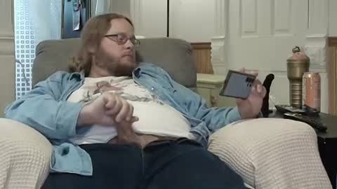 Snapshot of shifty885 chatting on June 26, 6:23 pm shifty885 online show from June 26, 6:23 pm