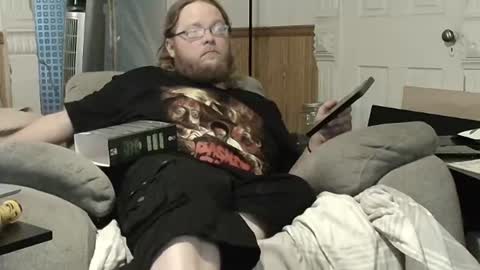 Snapshot of shifty885 chatting on July 12, 11:51 pm shifty885 online show from July 12, 11:51 pm