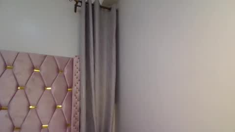 Shilla online show from October 25, 7:19 pm