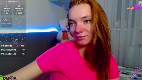 Snapshot of shinelikea_diamond chatting on December 21, 2:37 pm Alexis online show from December 21, 2:37 pm