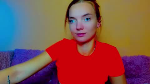 Snapshot of shinelikea_diamond chatting on October 13, 6:41 pm Alexis online show from October 13, 6:41 pm