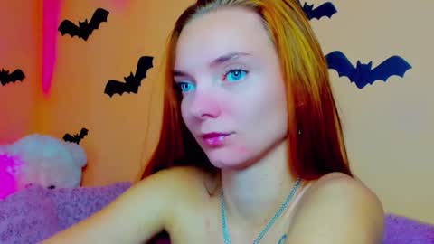 Snapshot of shinelikea_diamond chatting on October 25, 6:13 pm Alexis online show from October 25, 6:13 pm