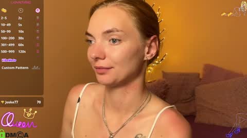 Snapshot of shinelikea_diamond chatting on June 5, 6:57 pm Alexis online show from June 5, 6:57 pm