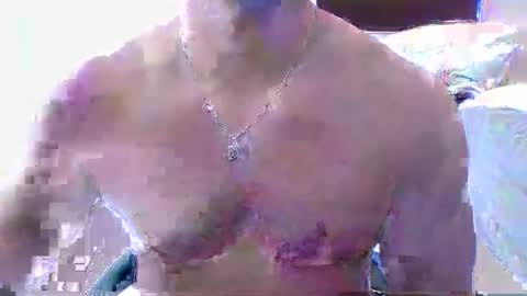 Snapshot of shines08092 chatting on December 18, 6:03 pm shines08092 online show from December 18, 6:03 pm