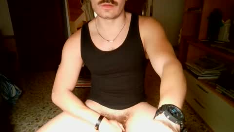 Snapshot of shinikari chatting on December 21, 5:42 pm shinikari online show from December 21, 5:42 pm