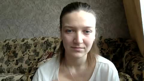 Snapshot of shining_pearl chatting on February 27, 11:10 am Jesica online show from February 27, 11:10 am