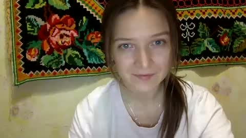 Snapshot of shining_pearl chatting on March 10, 6:23 pm Jesica online show from March 10, 6:23 pm