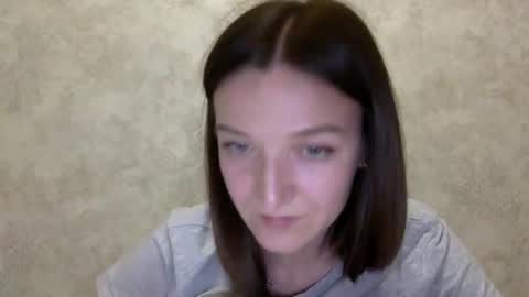Snapshot of shining_pearl chatting on May 26, 6:37 pm Jesica online show from May 26, 6:37 pm